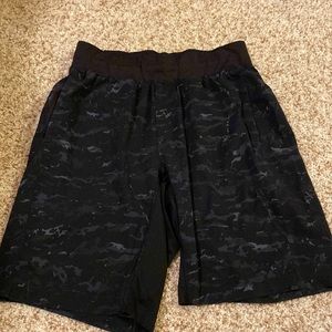 Lululemon T.H.E Short 9 Inch Linerless